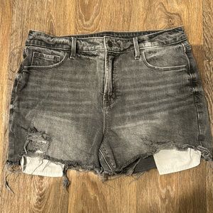 Woman high rise shorts size 12